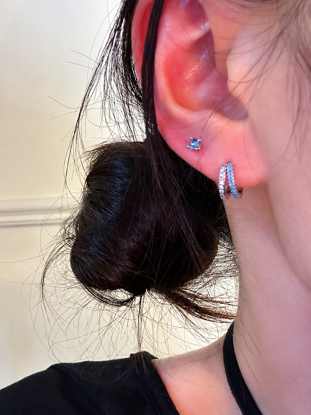 Sparkly Blue Zircon Double-Lobe Stud (Set of 2) | Titanium Cartilage Earring Set