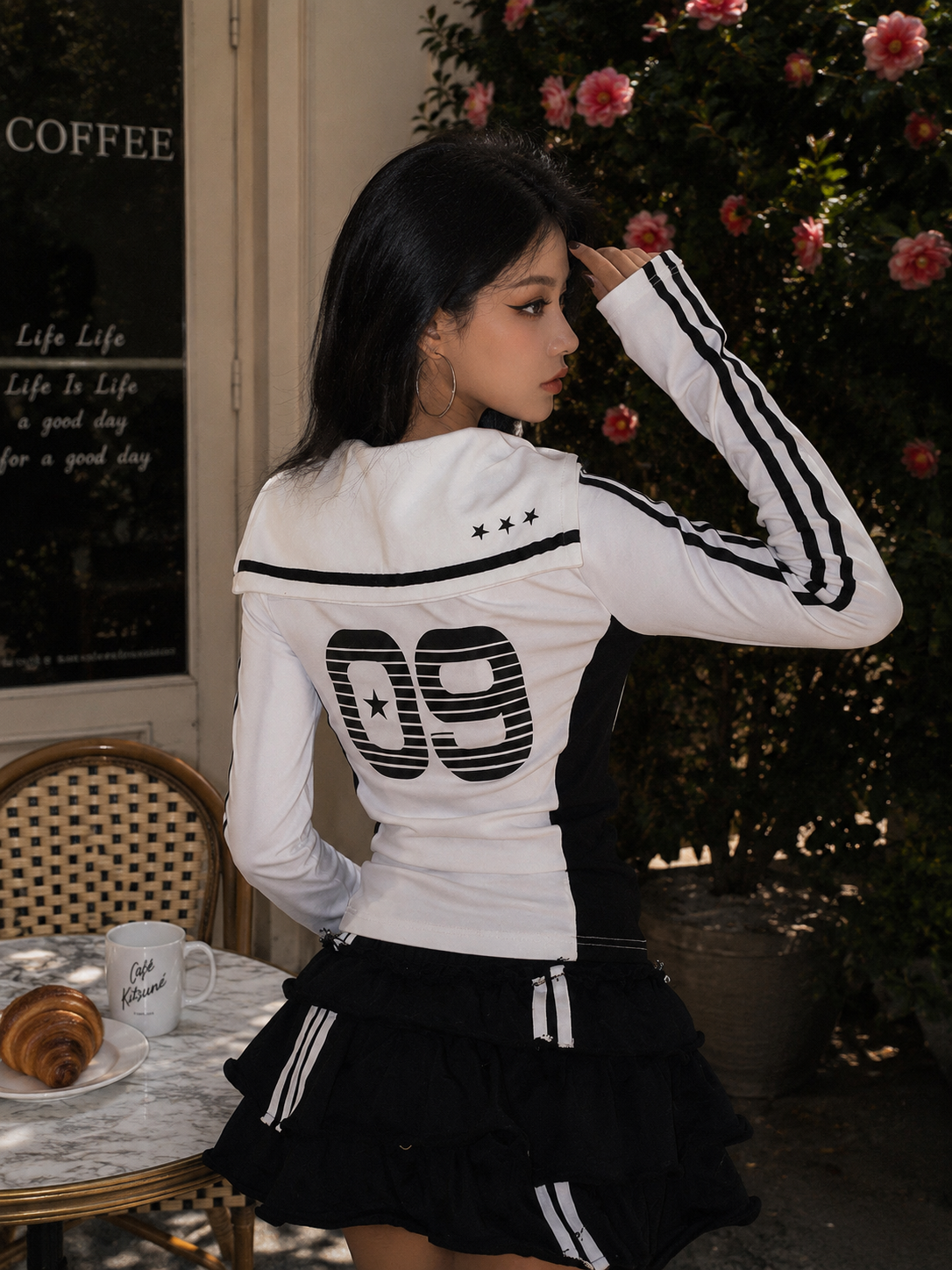 Sailor-Collar Mesh Jersey – Long-Sleeve Sporty Chic Crop Top