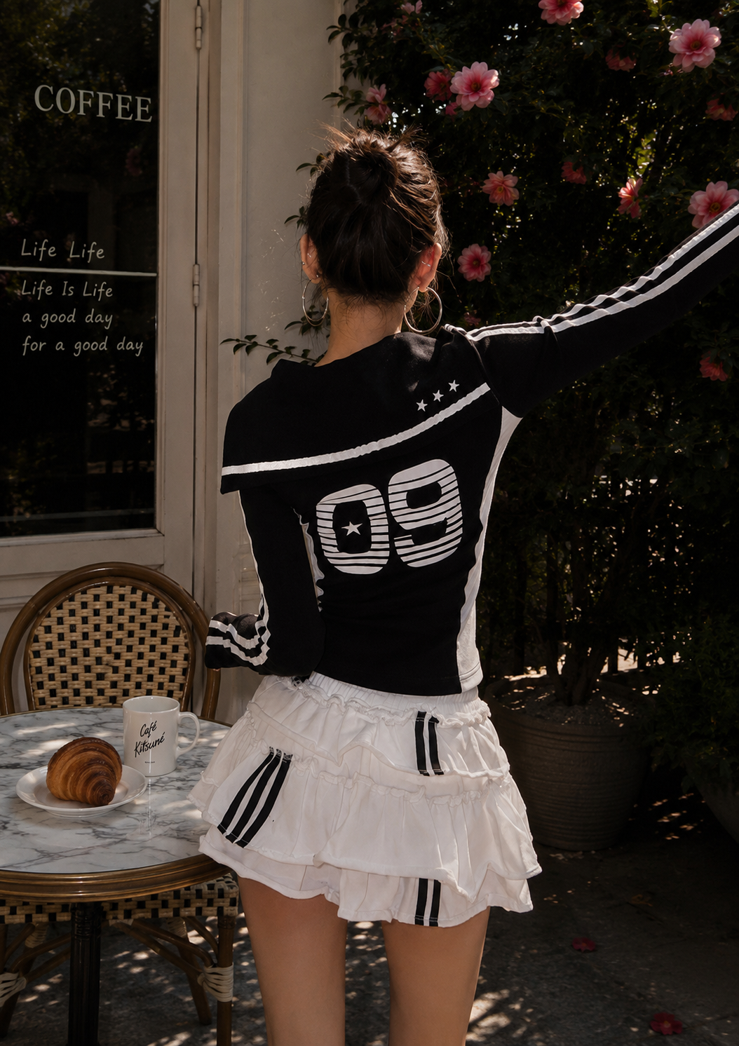 Sailor-Collar Mesh Jersey – Long-Sleeve Sporty Chic Crop Top