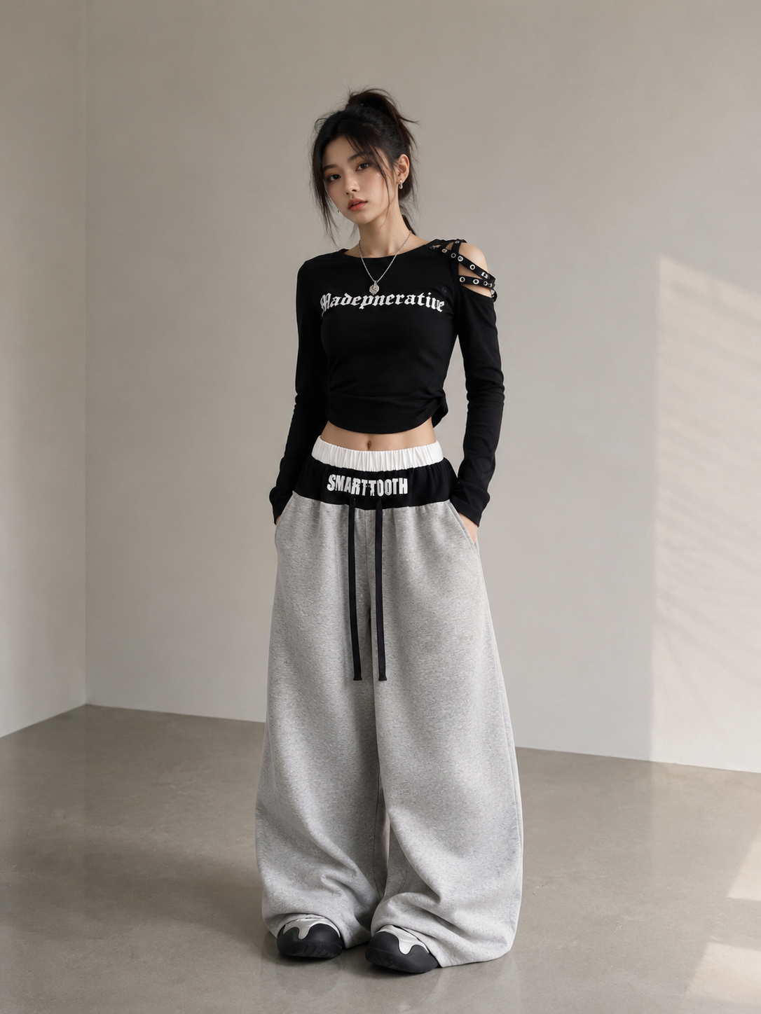 Faux Two-Piece Boxer Waist Curved Sweatpants