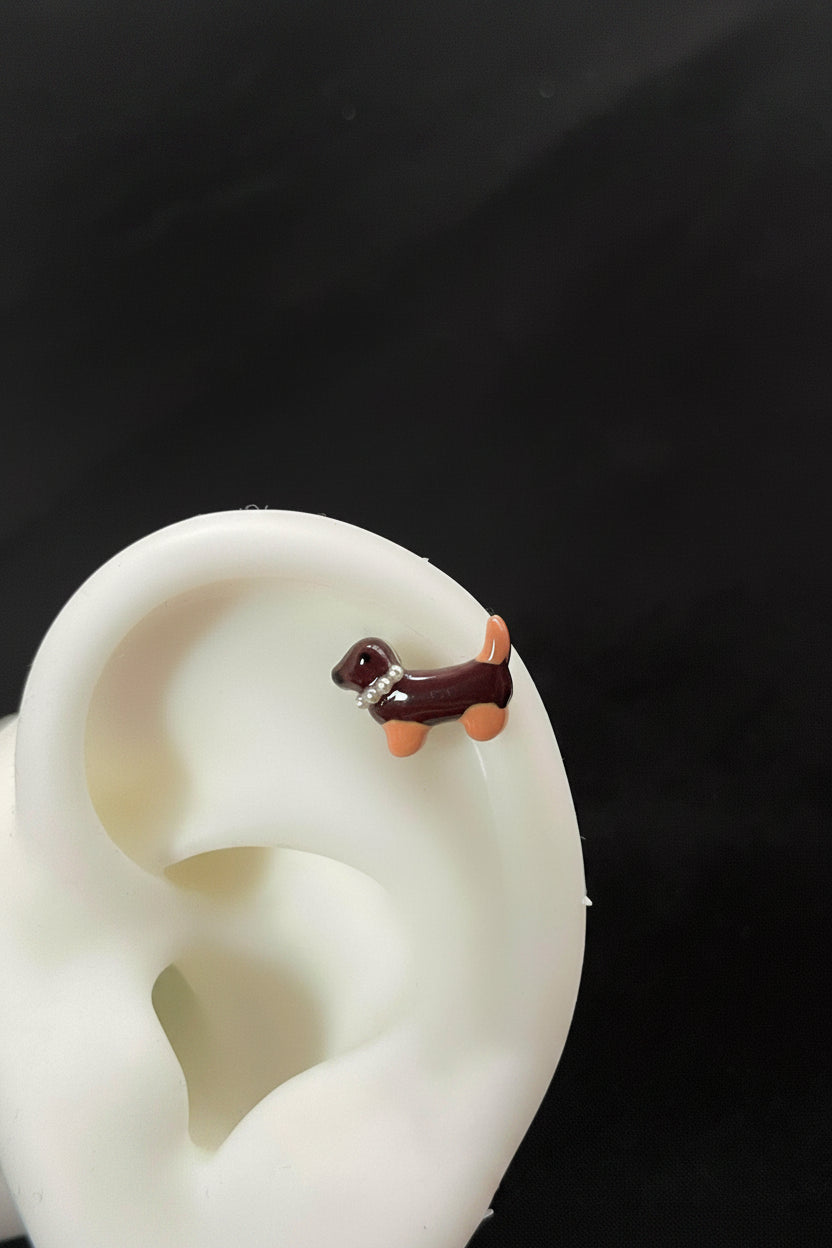 Tanium Dachshund & Bone Pearl Stud (Set of 2) | Flat-Back Anti-Allergy